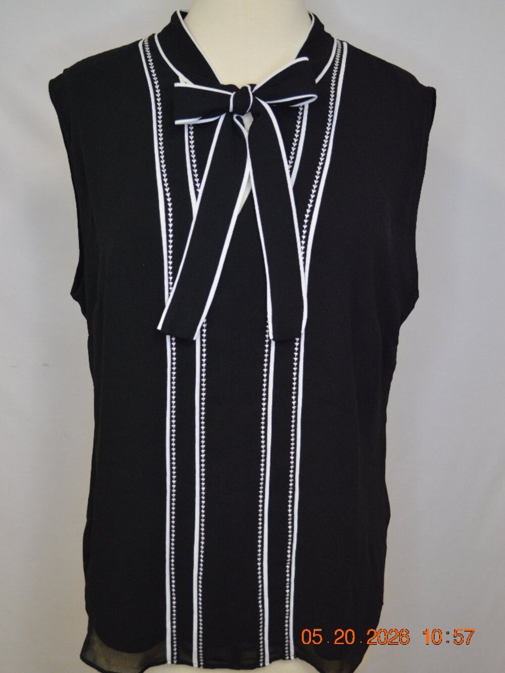 White House Black Market Size 12 Stripe Bow Neck Sleeveless Blouse NWT